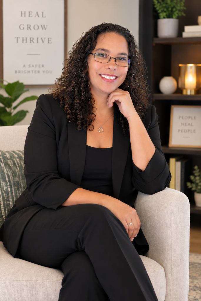 Vanessa Mejias, LMHC, trauma, EMDR and IFS therapist for professionals in Florida